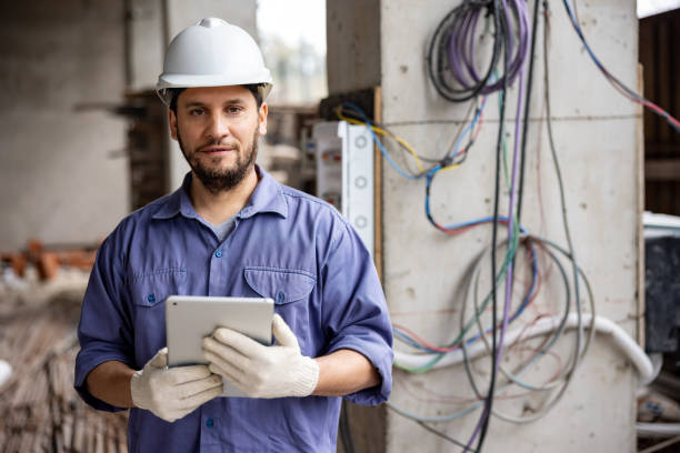 Best Local Electrician Companies  in Martinsvle, IL